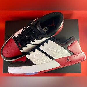 JORDAN NU RETRO 1 LOW